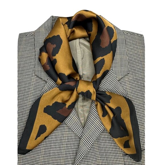✨Elegant Bandana Square Scarf Silky Satin Soft Leopard Print cheetah Brown Black - Picture 1 of 6